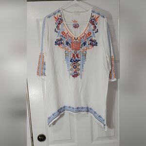 Solitaire brand top. Size Large